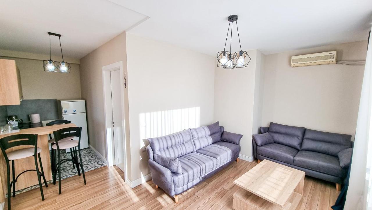 Skyline View 2Br Apartment 地拉那 外观 照片